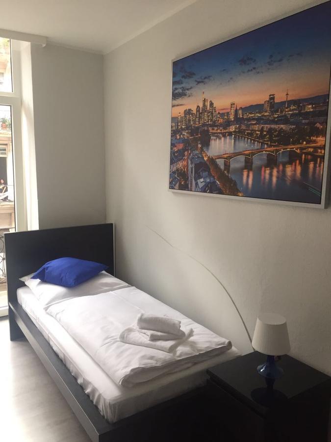 Main Hotel Frankfurt City Франкфурт-на-Майне Экстерьер фото